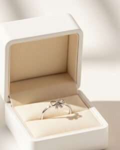 Forever Bow Elegance Ring
