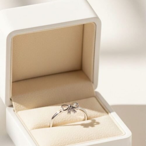 Forever Bow Elegance Ring